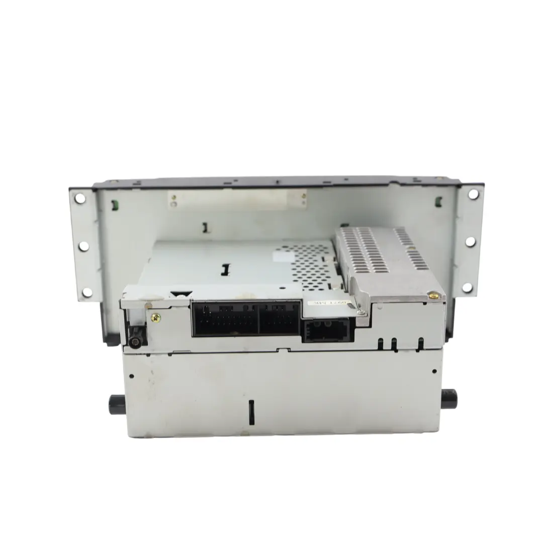 Radio CD Player Head Unit to Range Rover Sport L320 Discovery 3 with Part number VUX500340 Range Rover Sport L320 Discovery 3 Radio CD Player Head Unit - SKU VUX500340 - Part number VUX500340