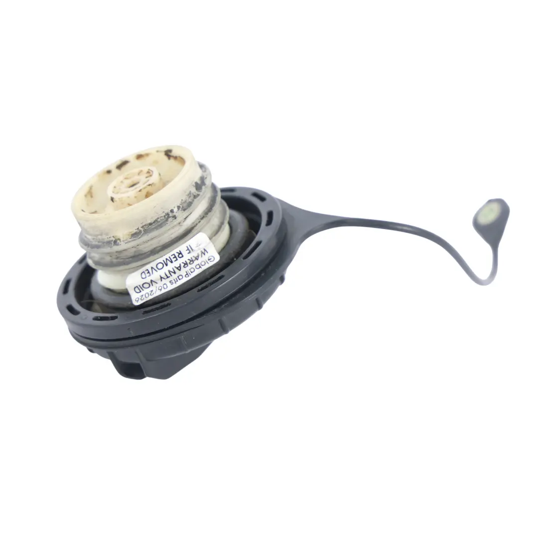Tapa Cubierta Llenado Depósito Combustible para Land Rover Discovery 2 L318 con número de pieza WLD100600 Land Rover Discovery 2 L318 Tapa Cubierta Llenado Depósito Combustible - SKU WLD100600 - Número de pieza WLD100600