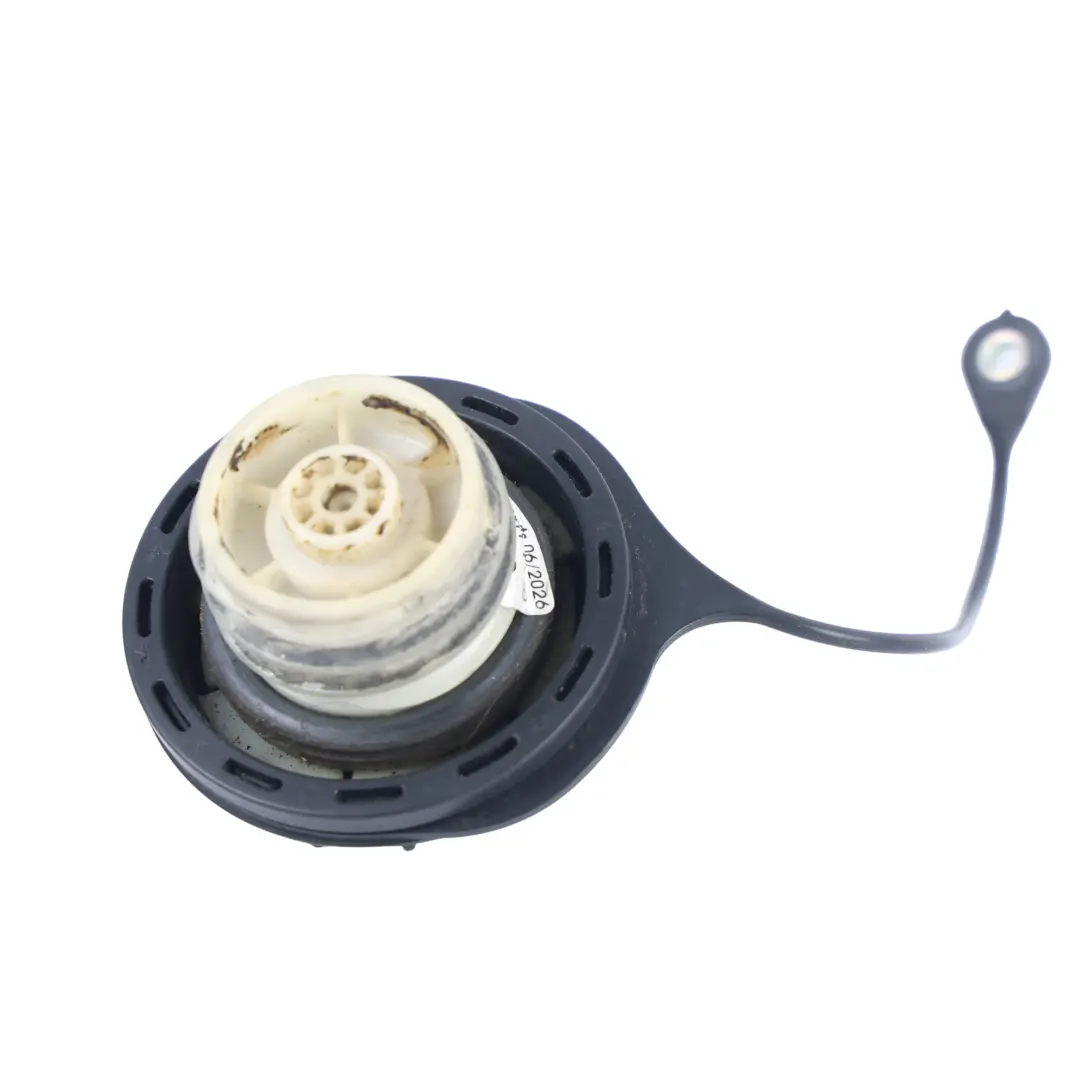 Tankdeckel Abdeckung für Land Rover Discovery 2 L318 mit Teilenummer WLD100600 Land Rover Discovery 2 L318 Tankdeckel Abdeckung - SKU WLD100600 - Teilenummer WLD100600