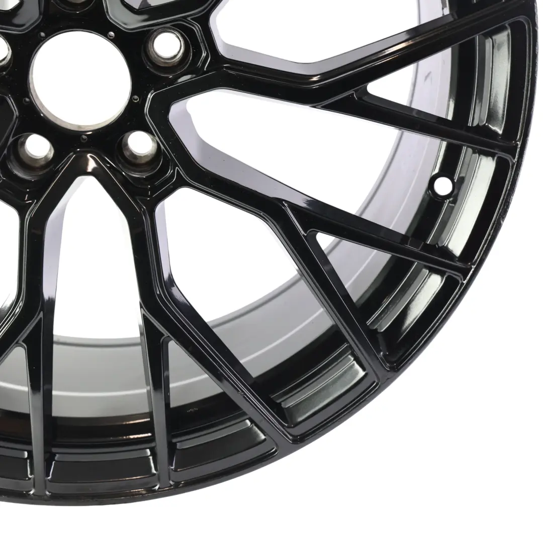 Wolfrace Eurosport Felga Aluminiowa VIA Czarna 20" 8J ET:40 do o numerze WOLFRACE-VIA-20 Wolfrace Eurosport Felga Aluminiowa VIA Czarna 20" 8J ET:40 - SKU WOLFRACE-VIA-20-1 - Numer Części WOLFRACE-VIA-20