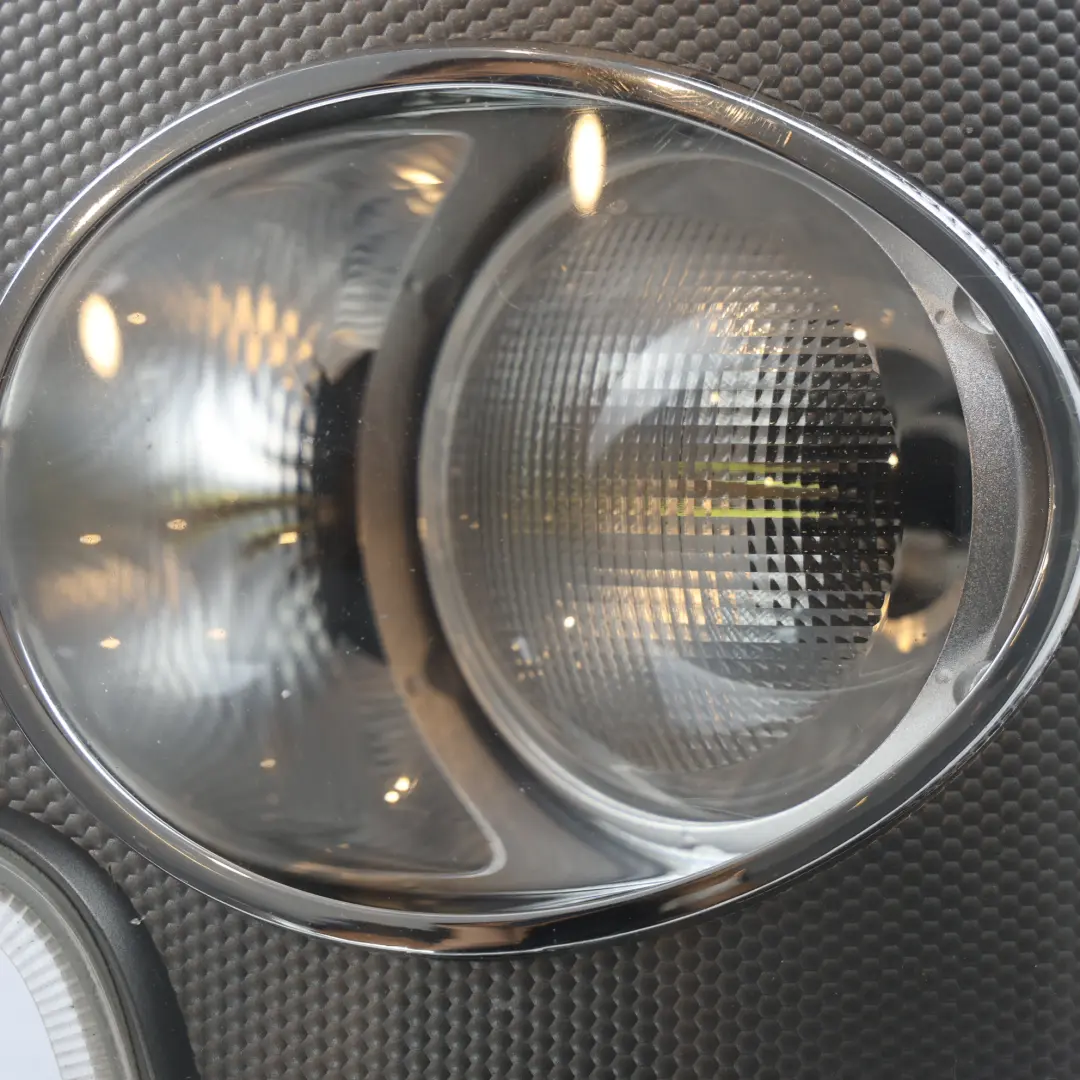 Headlight Front Lamp Light Left N/S to Range Rover L322 with Part number XBD000032 Range Rover L322 Headlight Front Lamp Light Left N/S - SKU XBD000032 - Part number XBD000032