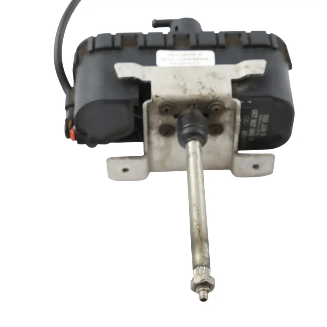 Limpiaparabrisas Faro Delantero Derecho para Range Rover L322 Motor con número de pieza XBS000020 Range Rover L322 Motor Limpiaparabrisas Faro Delantero Derecho - SKU XBS000020 - Número de pieza XBS000020