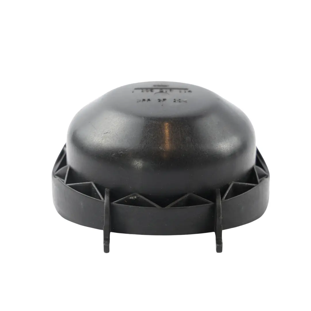 Panel Tapa Bombilla Luz Trasera Derecha Izquierda para Range Rover L322 con número de pieza XCA000040 Range Rover L322 Panel Tapa Bombilla Luz Trasera Derecha Izquierda - SKU XCA000040 - Número de pieza XCA000040
