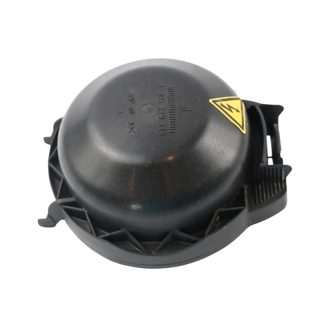 Range Rover L322 Rear Lamp Bulb Cover Panel Trim Right Left O/N/S - SKU XCA000040 - Part number XCA000040