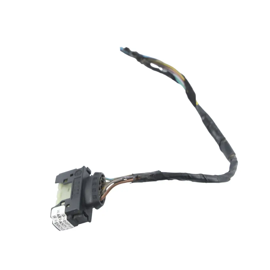 Feu Arrière Câble Faisceau Prise Droit pour Range Rover L322 à propos du numéro de pièce XFB000257 Range Rover L322 Feu Arrière Câble Faisceau Prise Droit - SKU XFB000257-2 - Numéro de pièce XFB000257