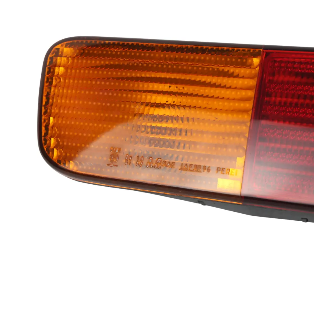 Land Rover Discovery 2 L318 Lampa Tylna W Zderzaku Lewa - SKU XFB101490 - Numer Części XFB101490