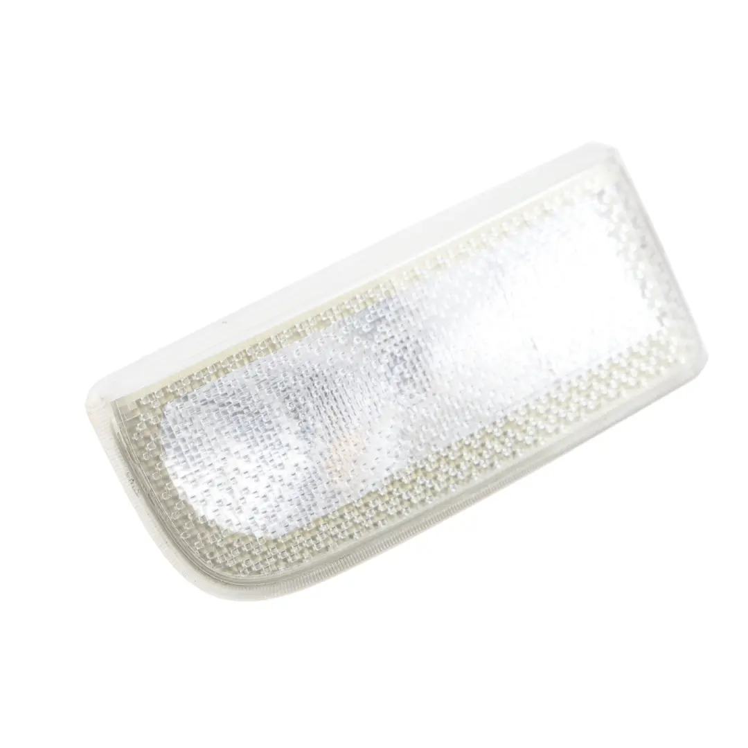 Tylna Prawa Lampa Cofania do Range Rover L322 o numerze XFD000043 Range Rover L322 Tylna Prawa Lampa Cofania - SKU XFD000043 - Numer Części XFD000043