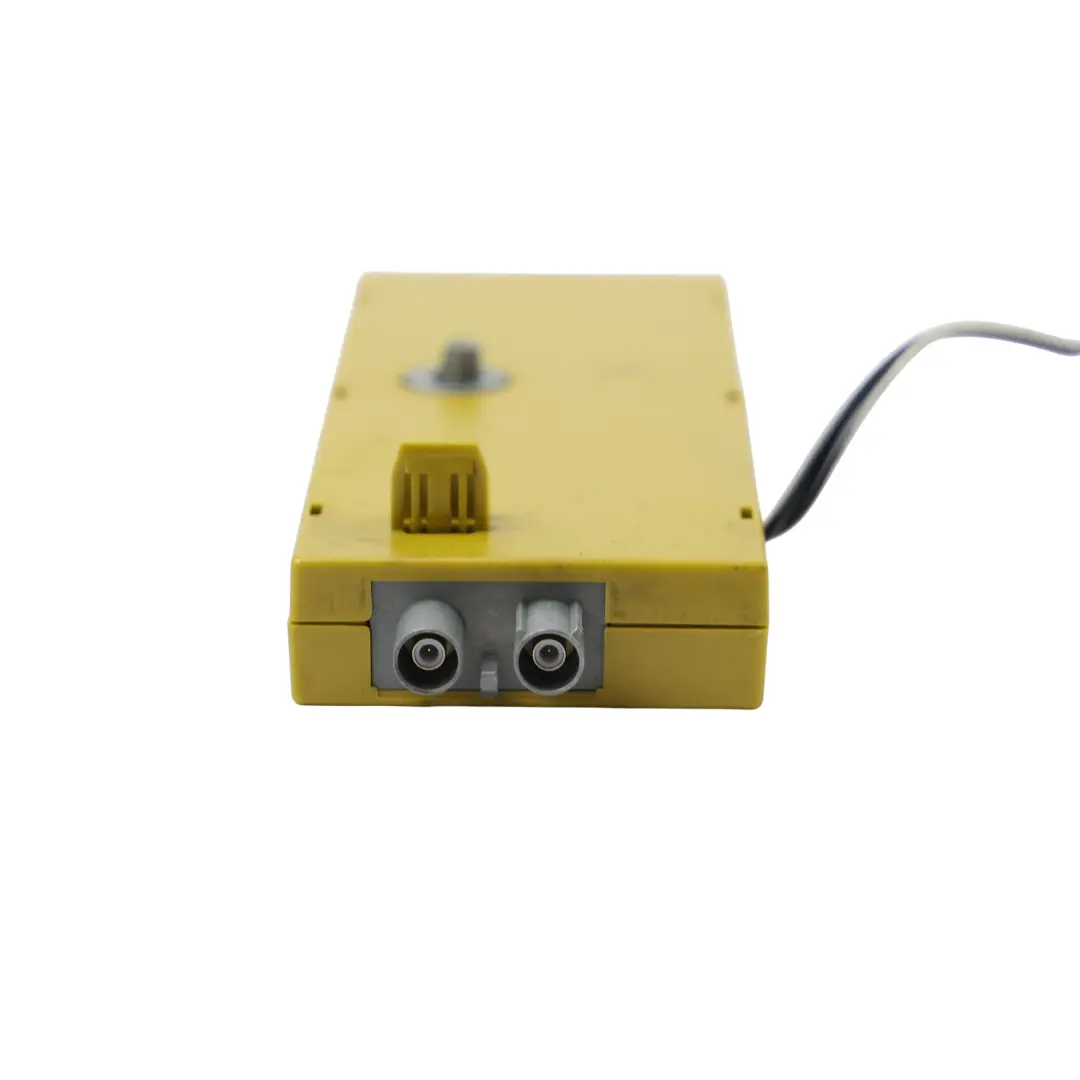 Land Rover Discovery 3 L319 Aerial Antenna Amplifier Module Unit ECU - SKU XUC000262A - Part number XUC000262A