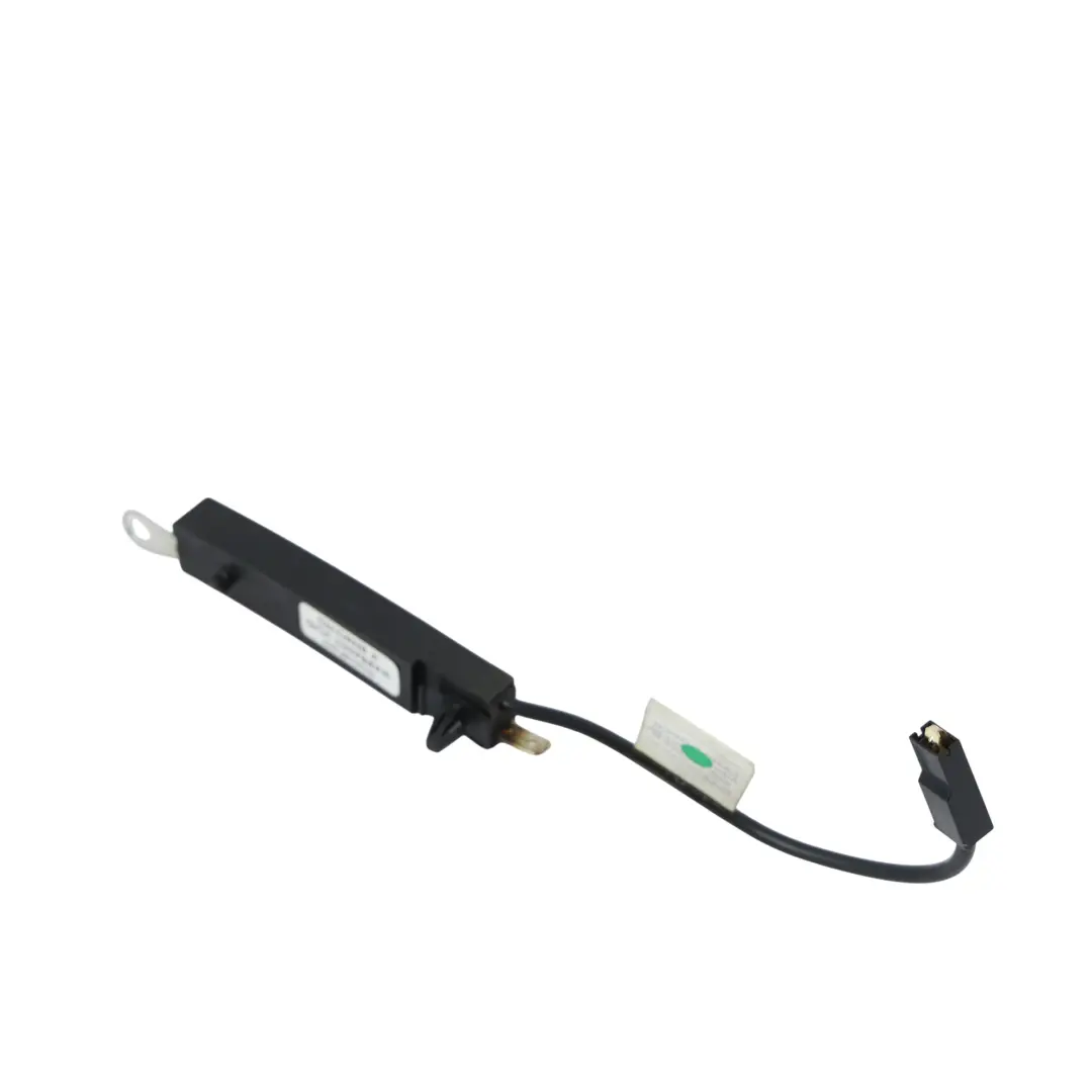 Land Rover Discovery 3 L319 Amplificatore Antenna Portellone - SKU XUE000020D - Numero di parte XUE000020D