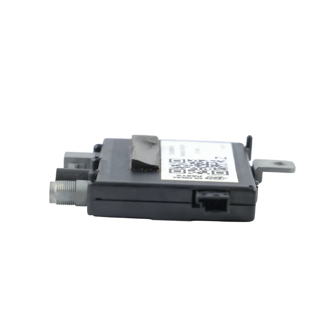 Radio Aerial Antenna Amplifier Module Unit to Range Rover L322 with Part number XUO000010 Range Rover L322 Radio Aerial Antenna Amplifier Module Unit - SKU XUO000010 - Part number XUO000010