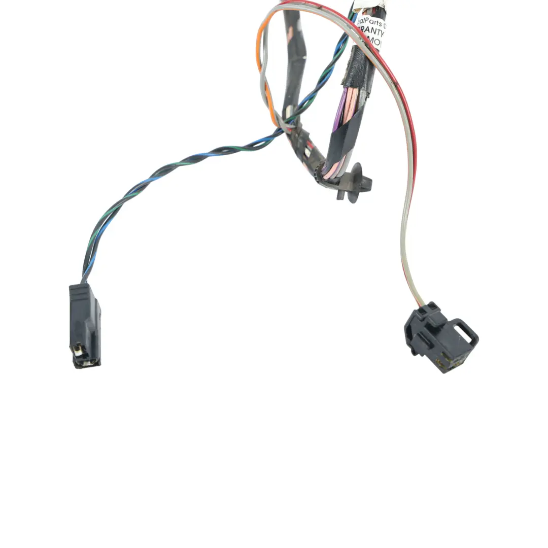 Cablaggio Porta Posteriore Sinistra per Land Rover Discovery 2 L318 con numero di parte YMM000390 Land Rover Discovery 2 L318 Cablaggio Porta Posteriore Sinistra - SKU YMM000390 - Numero di parte YMM000390