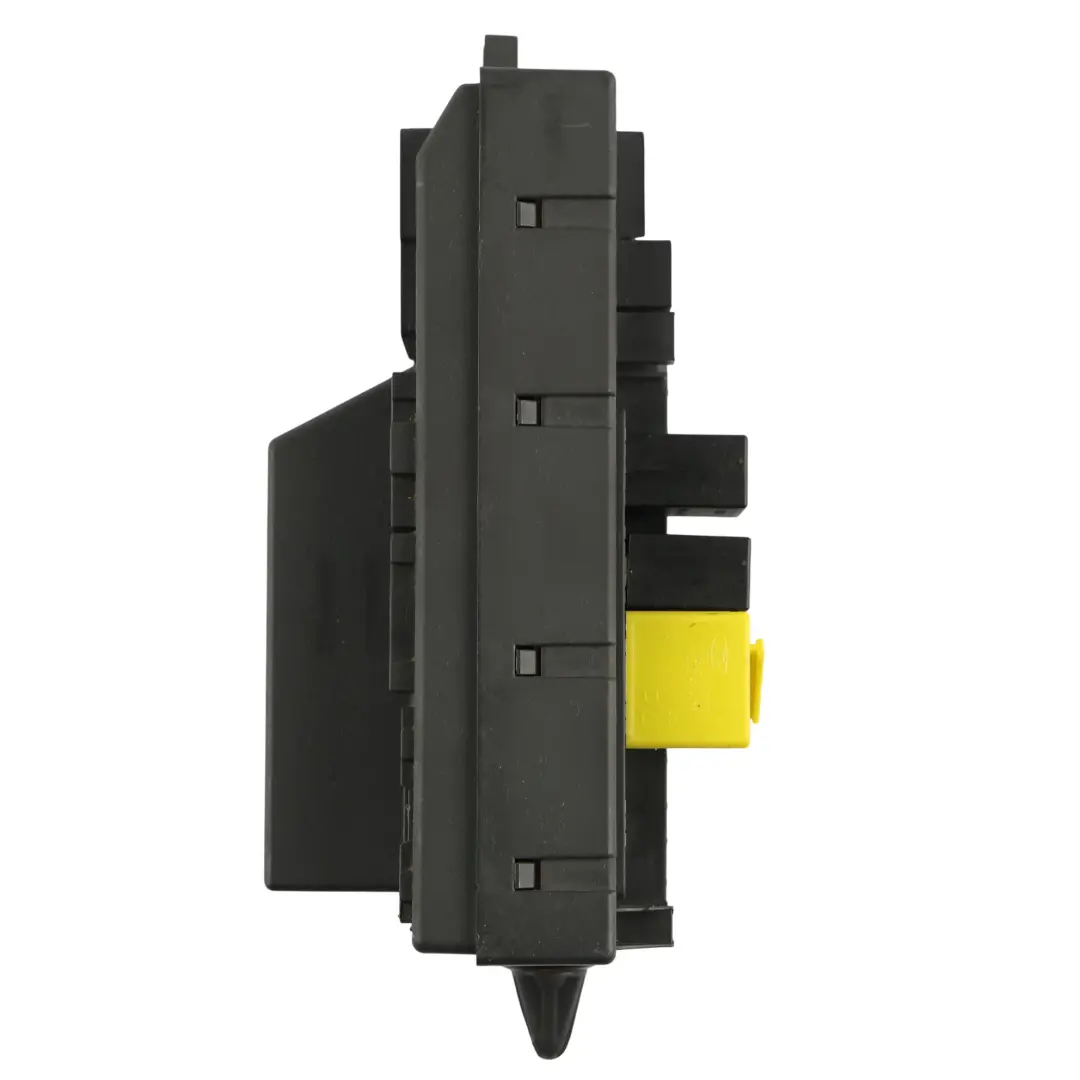 Land Rover Discovery 2 Caja Fusibles Interior Principal Cableado - SKU YQE000250 - Número de pieza YQE000250