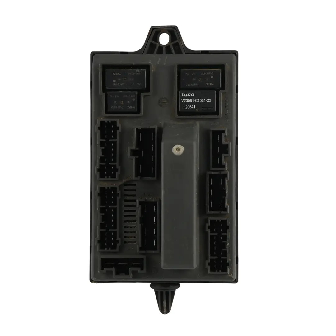 Land Rover Discovery 2 Caja Fusibles Interior Principal Cableado - SKU YQE000250 - Número de pieza YQE000250