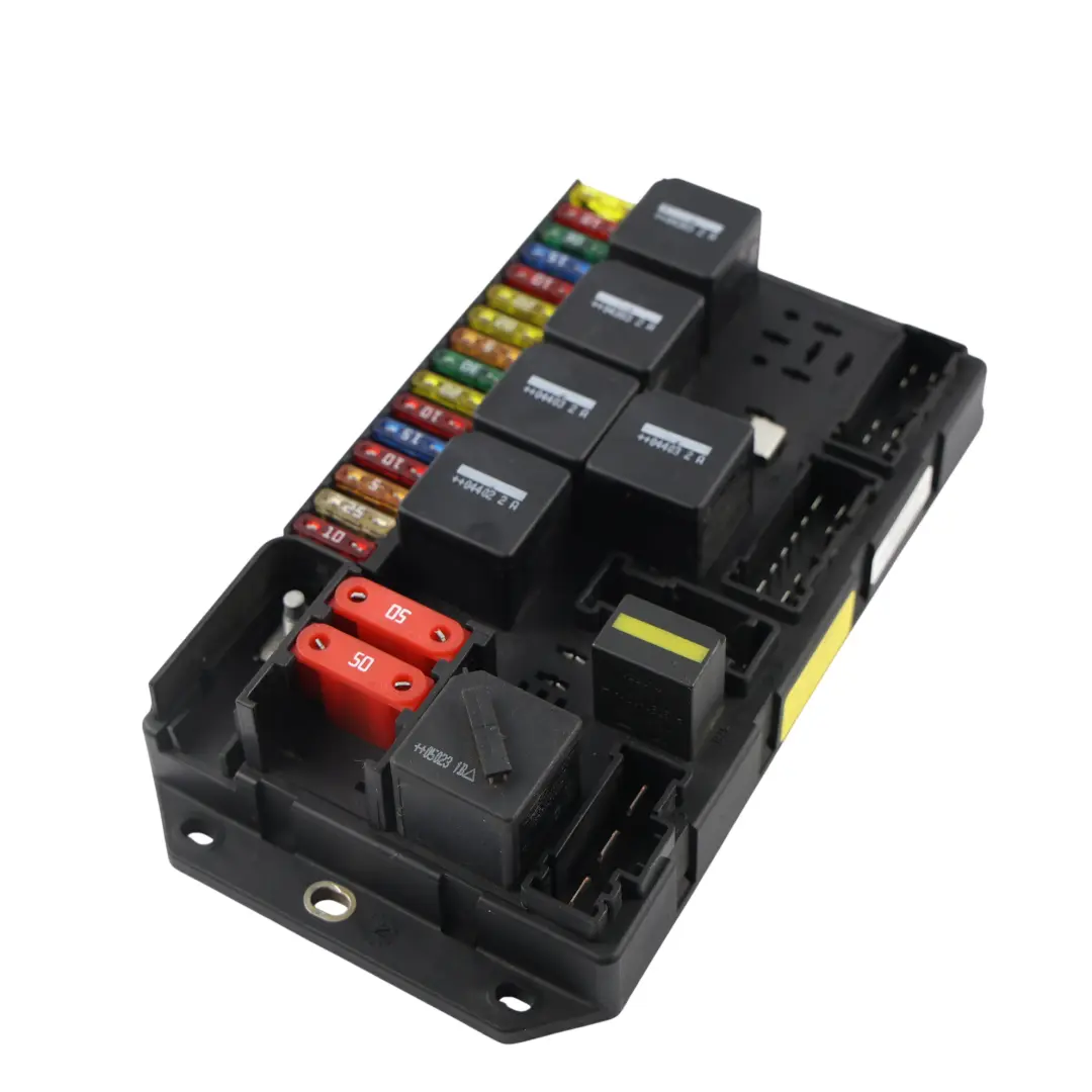 Motorraum Sicherungskasten Relais Modul für Range Rover L322 mit Teilenummer YQE500290 Range Rover L322 Motorraum Sicherungskasten Relais Modul - SKU YQE500290 - Teilenummer YQE500290