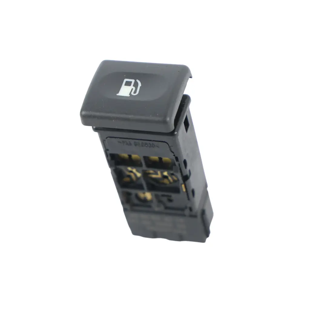 Land Rover Discovery 2 L318 Fuel Flap Release Switch Button - SKU YUG102390 - Part number YUG102390