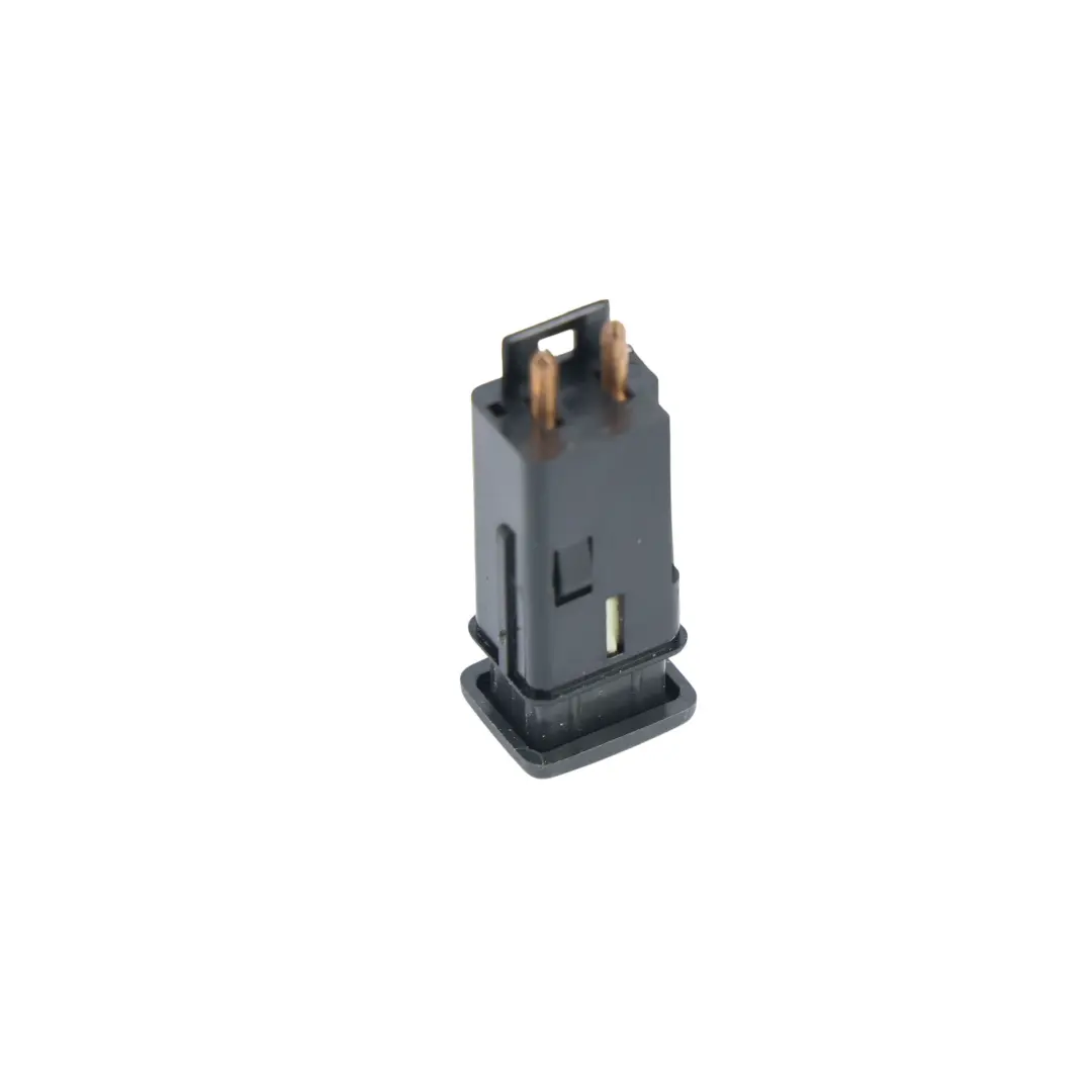 Land Rover Discovery 2 L318 Interruttore Pulsante Tetto Apribile - SKU YUG102450 - Numero di parte YUG102450