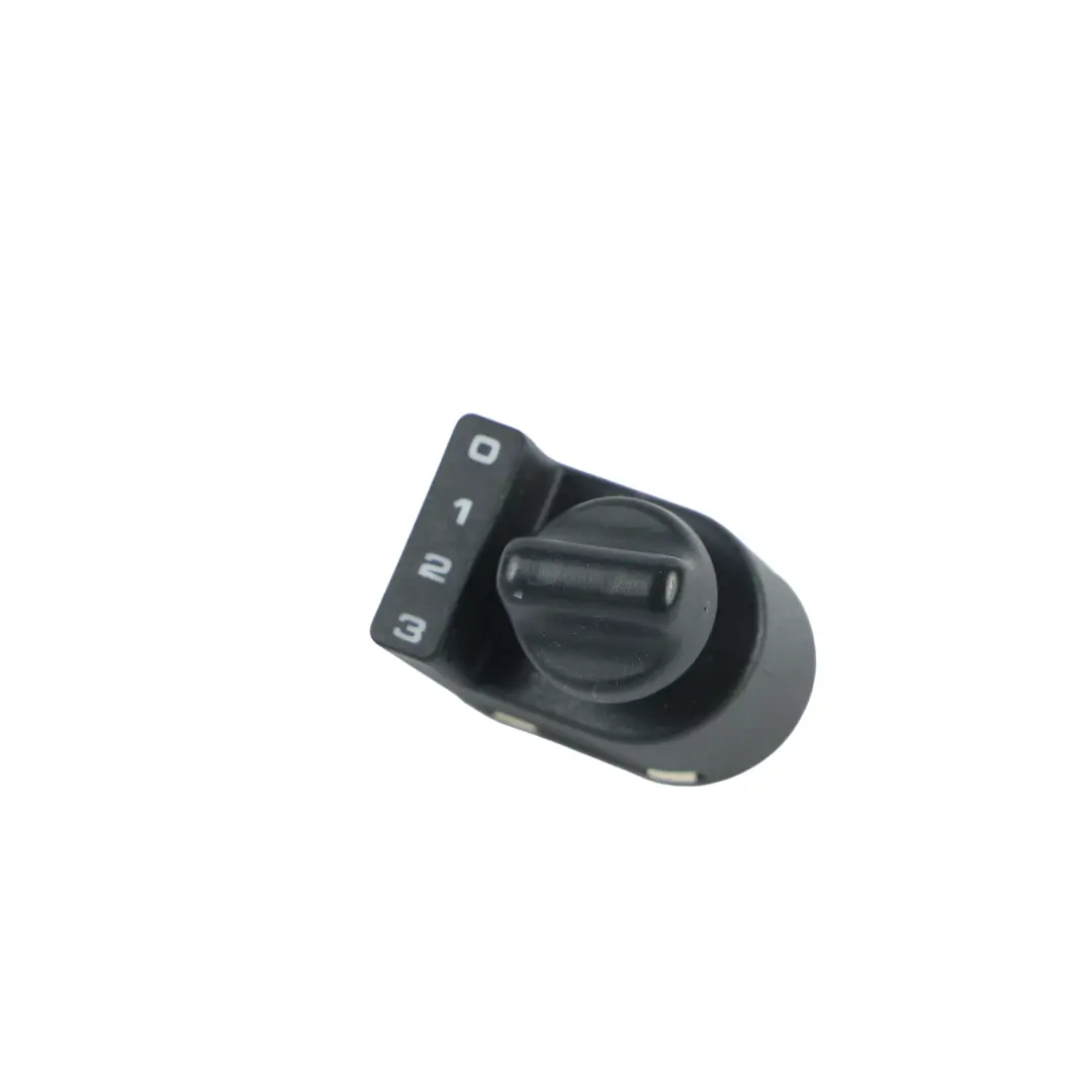 Land Rover Discovery 2 L318 Bouton Réglage Phares - SKU YUK000020PUY - Numéro de pièce YUK000020PUY