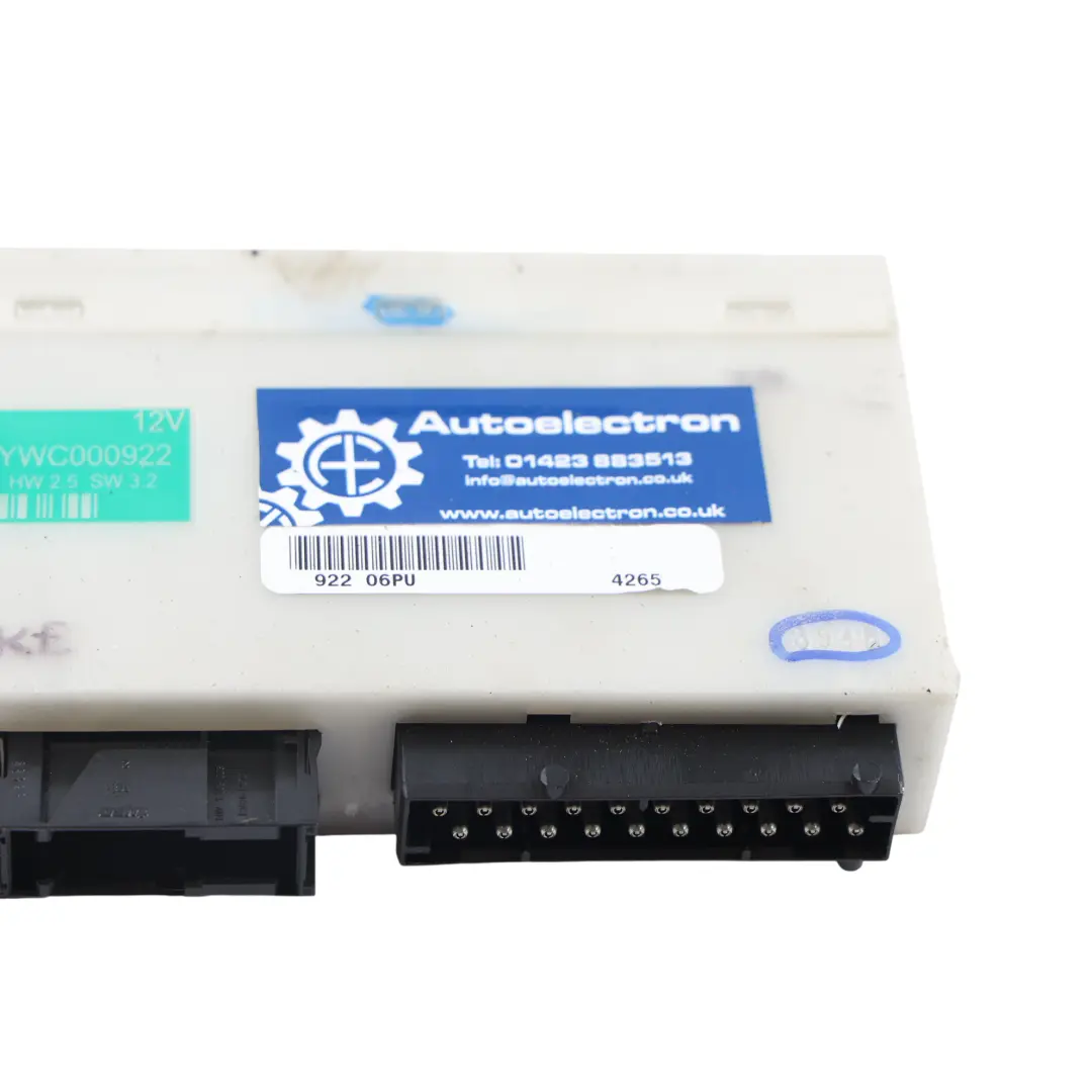 Range Rover L322 Module Contrôle Carrosserie BCM ECU 4.4 V8 Essence - SKU YWC000922 - Numéro de pièce YWC000922