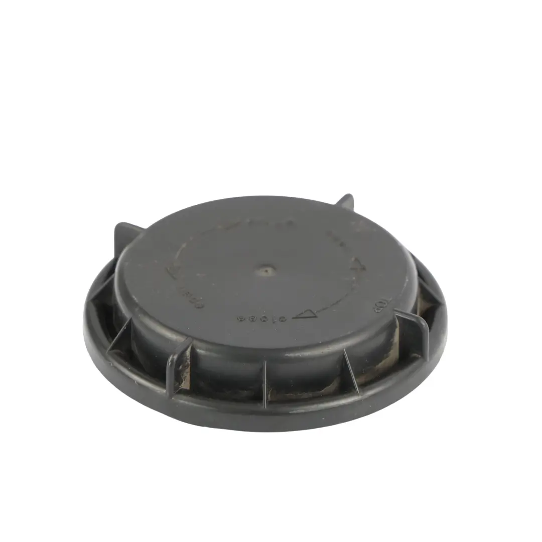 Headlight Bulb Cap Xenon Hella 147353-00 to Land Rover Range Rover Sport with Part number YWC500430 Land Rover Range Rover Sport Headlight Bulb Cap Xenon Hella 147353-00 - SKU YWC500430 - Part number YWC500430