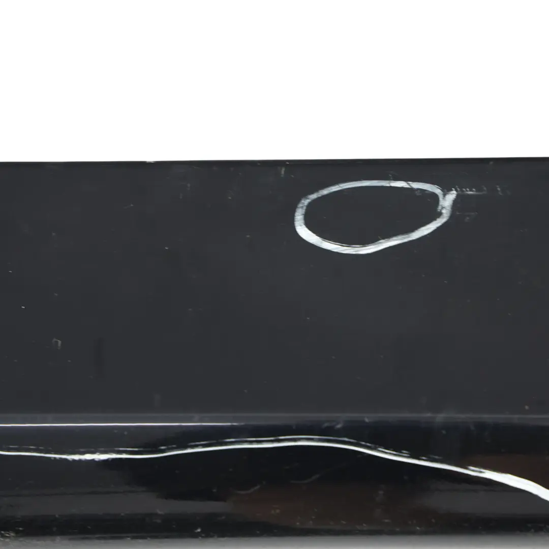 Listwa Progowa Boczna Prawa Carbonschwarz Metallic 416 do BMW E90 E91 o numerze 32950 BMW E90 E91 Listwa Progowa Boczna Prawa Carbonschwarz Metallic 416 - SKU 0032950-CAR - Numer Części 32950