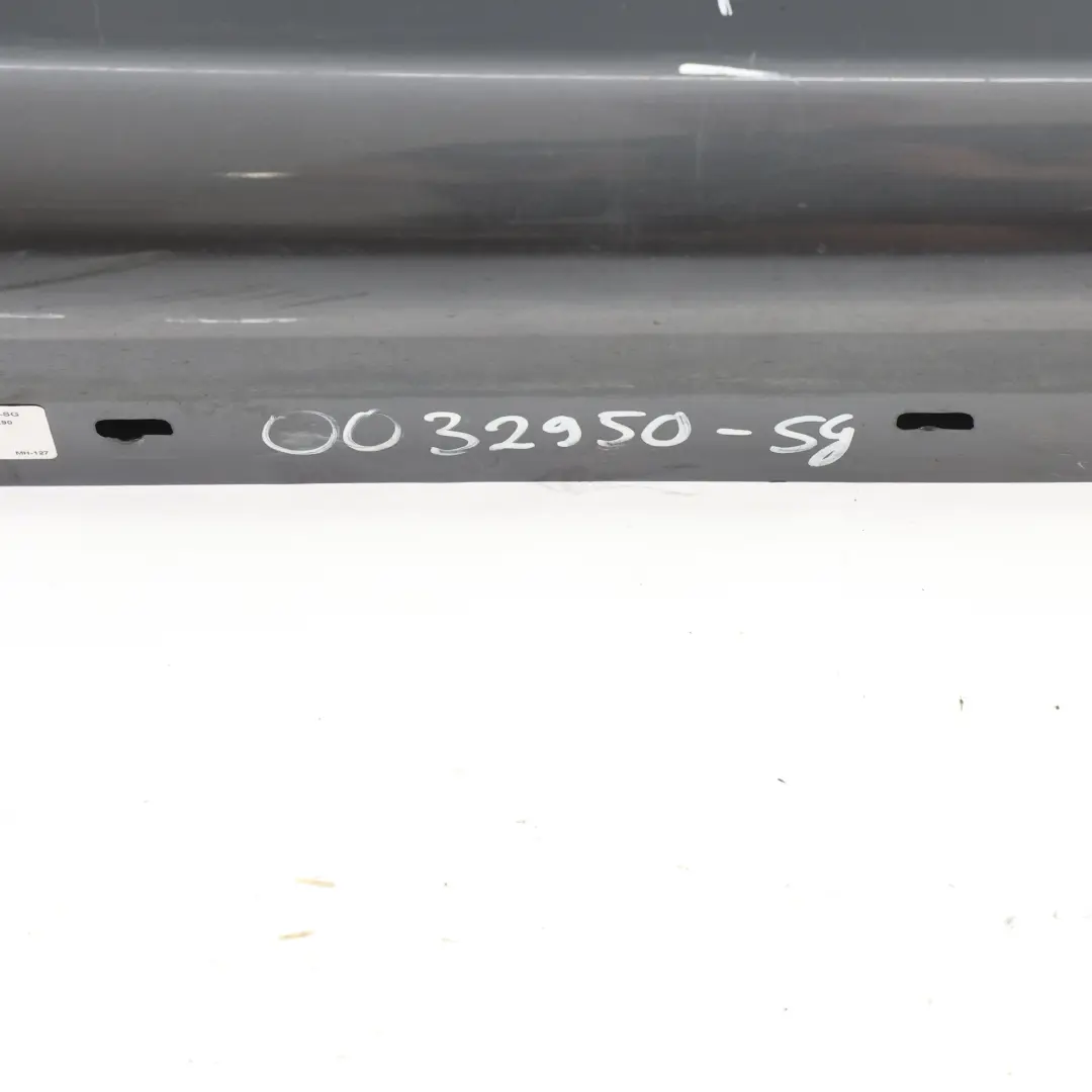 Próg Prawy Sparkling Graphite - A22 do BMW E90 o numerze 51770032950-SG BMW E90 Próg Prawy Sparkling Graphite - A22 - SKU 0032950-SG - Numer Części 51770032950-SG