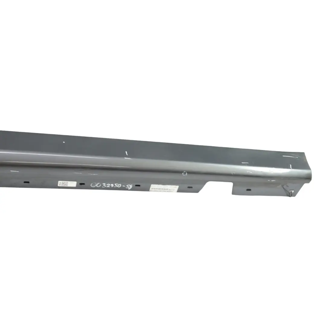 Próg Prawy Sparkling Graphite - A22 do BMW E90 o numerze 51770032950-SG BMW E90 Próg Prawy Sparkling Graphite - A22 - SKU 0032950-SG - Numer Części 51770032950-SG