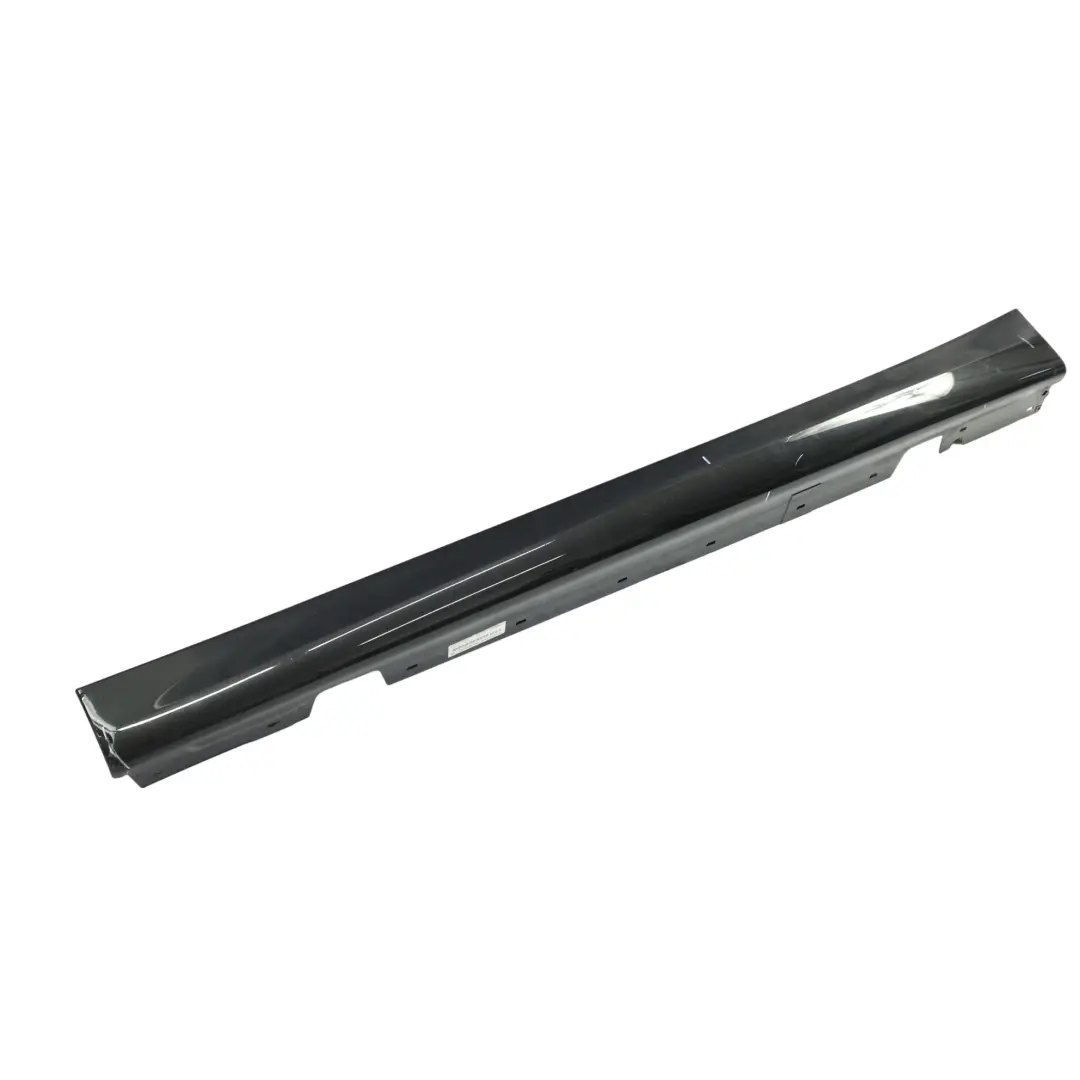 Seitenschweller Links Saphirschwarz Metallic 475 für BMW E90 E91 M Sport mit Teilenummer 0033441 BMW E90 E91 M Sport Seitenschweller Links Saphirschwarz Metallic 475 - SKU 0033441-BS5 - Teilenummer 0033441