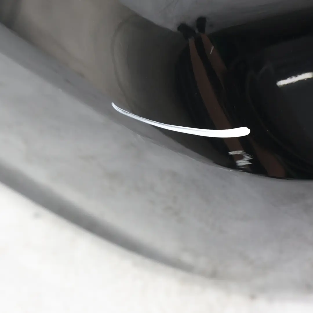 Zderzak Tylny M-Pakiet Black Sapphire Czarny Metalik - 475 do BMW E90 o numerze 0033541 BMW E90 Zderzak Tylny M-Pakiet Black Sapphire Czarny Metalik - 475 - SKU 0033541-BS1 - Numer Części 0033541
