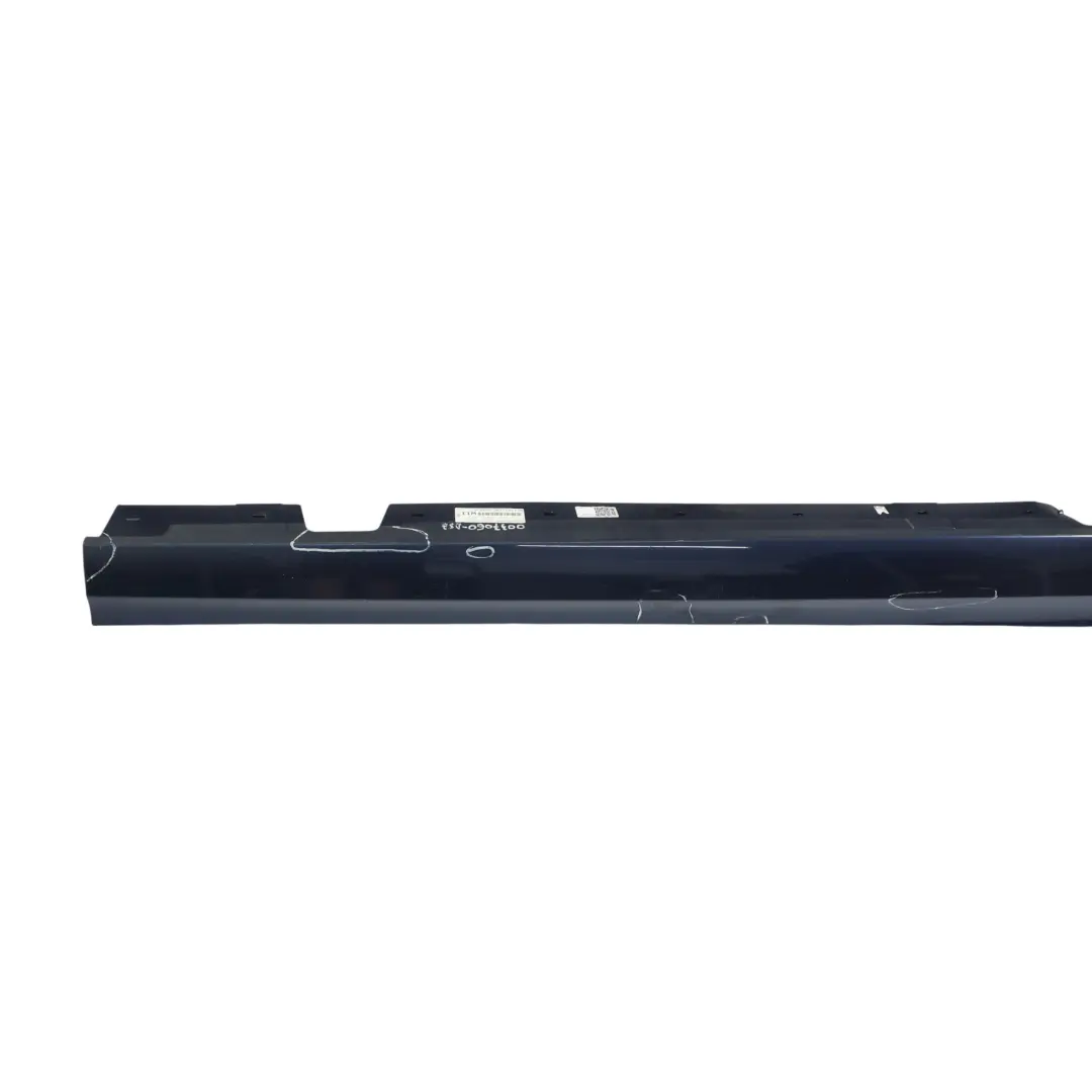 BMW E90 LCI Faldón lateral Derecho Tiefseeblau Azul Metallico - A76 - SKU 0037060-DSB2 - Número de pieza 0037060