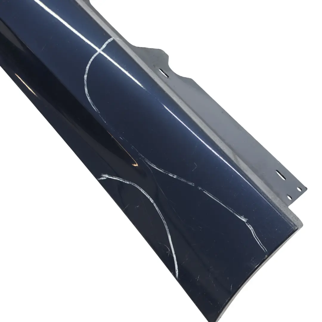 BMW E90 LCI Faldón lateral Derecho Tiefseeblau Azul Metallico - A76 - SKU 0037060-DSB2 - Número de pieza 0037060