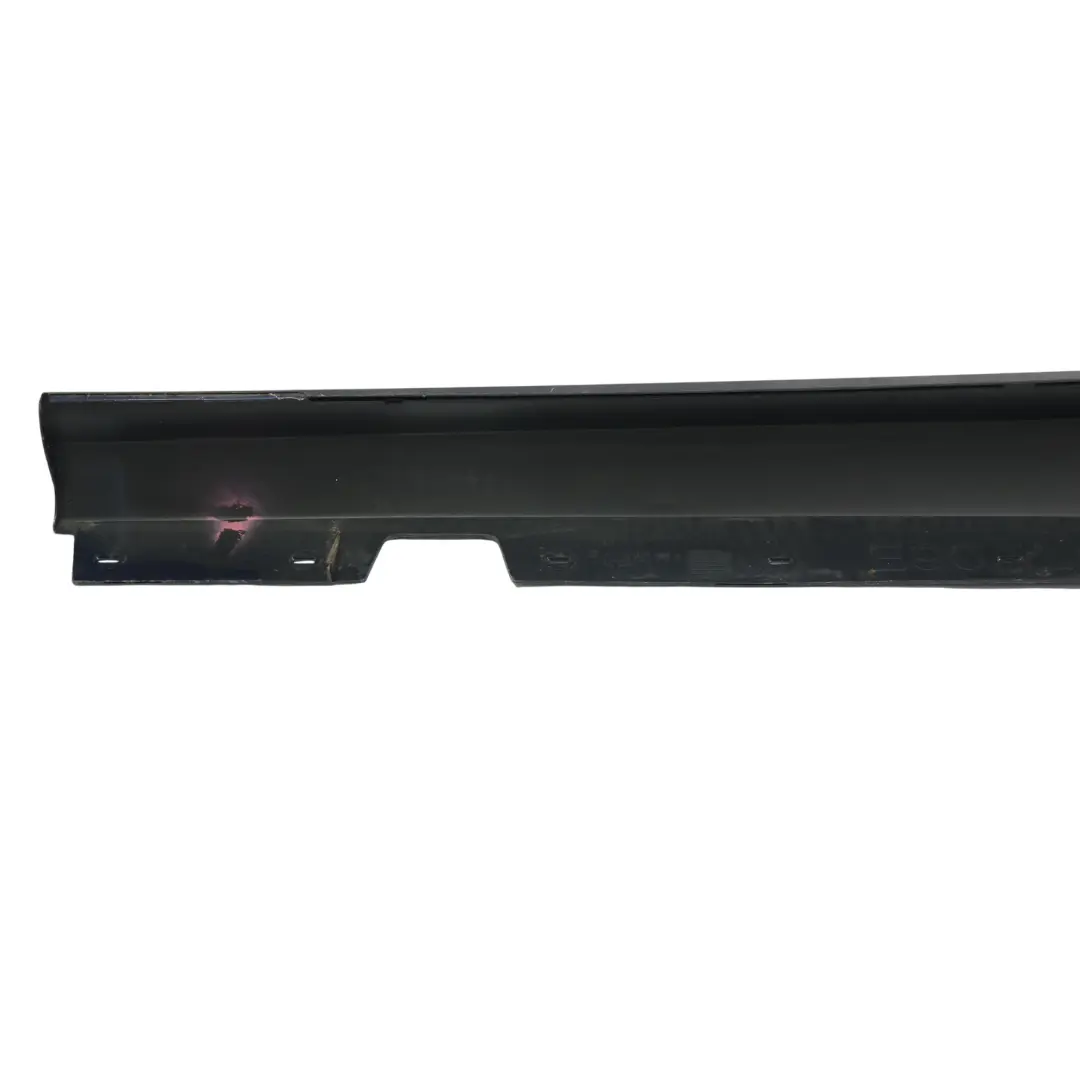 Bas de Porte Couverture Seuil Droite Tiefseeblau - A76 pour BMW E90 E91 LCI à propos du numéro de pièce 0037060 BMW E90 E91 LCI Bas de Porte Couverture Seuil Droite Tiefseeblau - A76 - SKU 0037060-DSB2 - Numéro de pièce 0037060