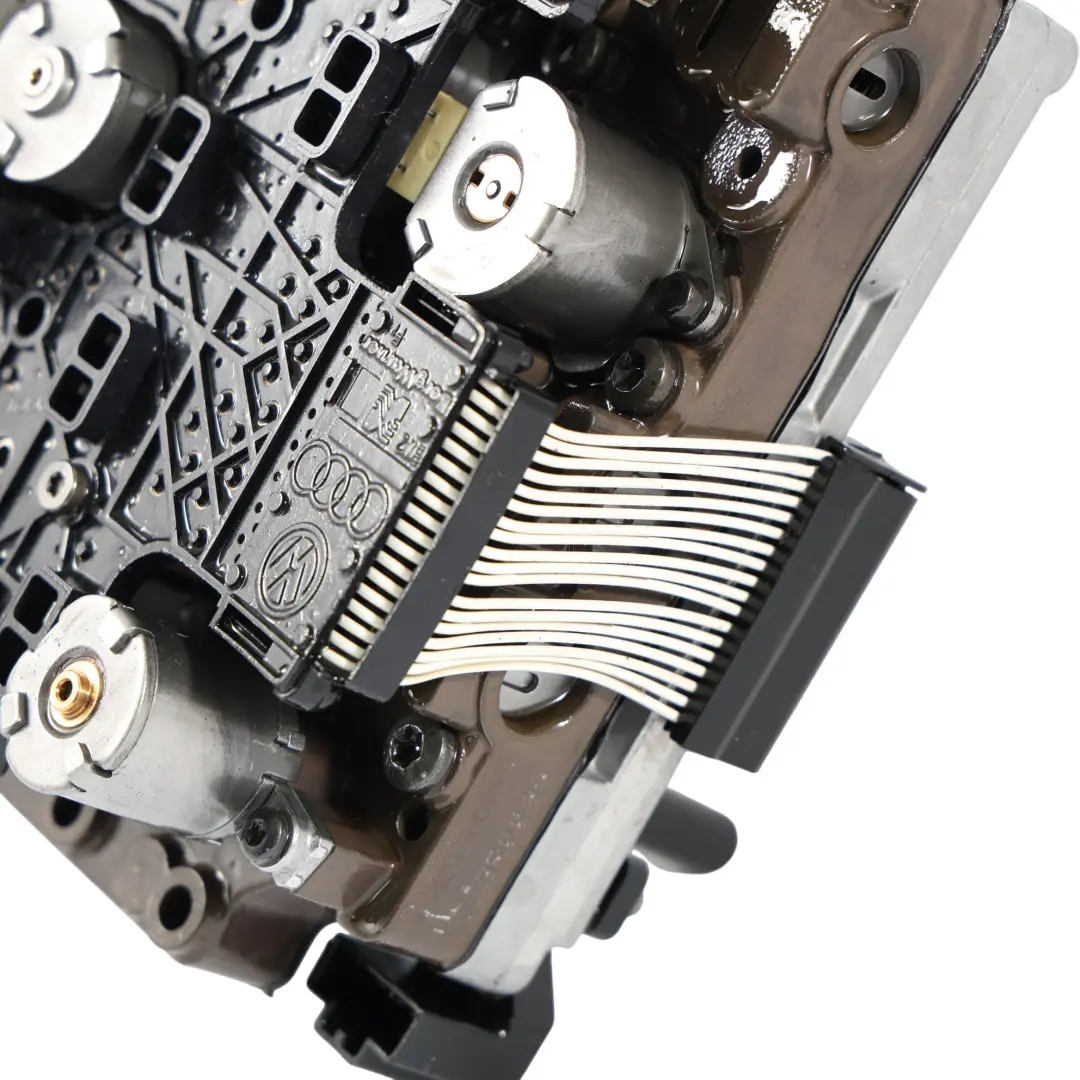5G Automatik Getriebe Mechatronik CHHA DQ250 für Volkswagen Golf Gti mit Teilenummer 02E927770AS Volkswagen Golf Gti 5G Automatik Getriebe Mechatronik CHHA DQ250 - SKU 02E927770AS - Teilenummer 02E927770AS