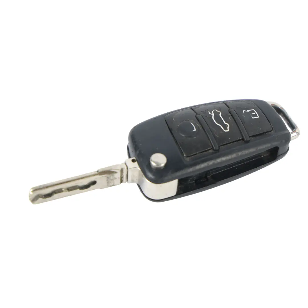 CBZB 105HP Engine Control Unit ECU Kit Lock Key to Audi A3 8P 1.2 TFSI with Part number 03F906070FE Audi A3 8P 1.2 TFSI CBZB 105HP Engine Control Unit ECU Kit Lock Key - SKU 03F906070FE - Part number 03F906070FE