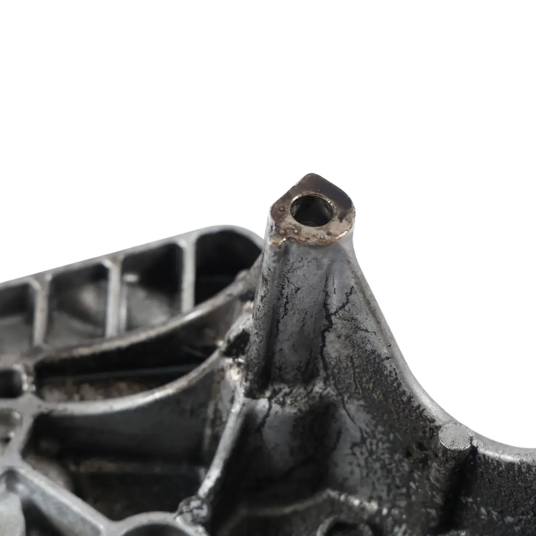 2K Motorlager Halterung Träger Befestigung für Volkswagen Caddy mit Teilenummer 03G199207F Volkswagen Caddy 2K Motorlager Halterung Träger Befestigung - SKU 03G199207F - Teilenummer 03G199207F