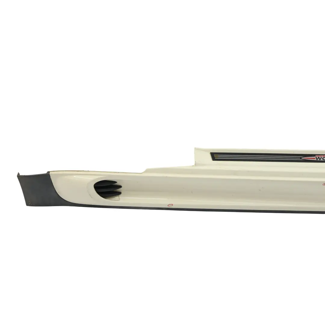 Bas de Caisse JCW Droit Seuil Garniture Pepper Blanc 850 pour Mini R56 R57 à propos du numéro de pièce 0404114 Mini R56 R57 Bas de Caisse JCW Droit Seuil Garniture Pepper Blanc 850 - SKU 0404114-PW1 - Numéro de pièce 0404114