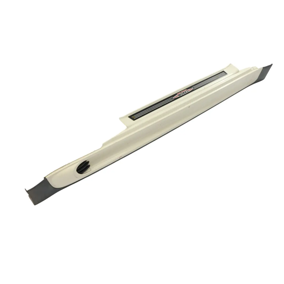 Listwa Progowa JCW Prawa Pepper White - 850 do Mini R56 R57 o numerze 0404114 Mini R56 R57 Listwa Progowa JCW Prawa Pepper White - 850 - SKU 0404114-PW1 - Numer Części 0404114