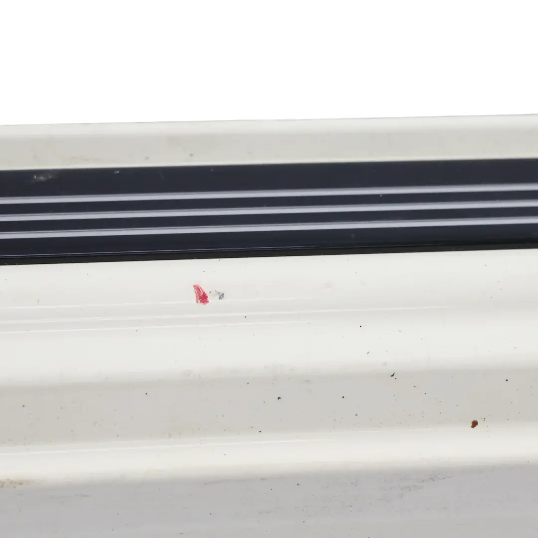 Bas de Caisse JCW Droit Seuil Garniture Pepper Blanc 850 pour Mini R56 R57 à propos du numéro de pièce 0404114 Mini R56 R57 Bas de Caisse JCW Droit Seuil Garniture Pepper Blanc 850 - SKU 0404114-PW1 - Numéro de pièce 0404114