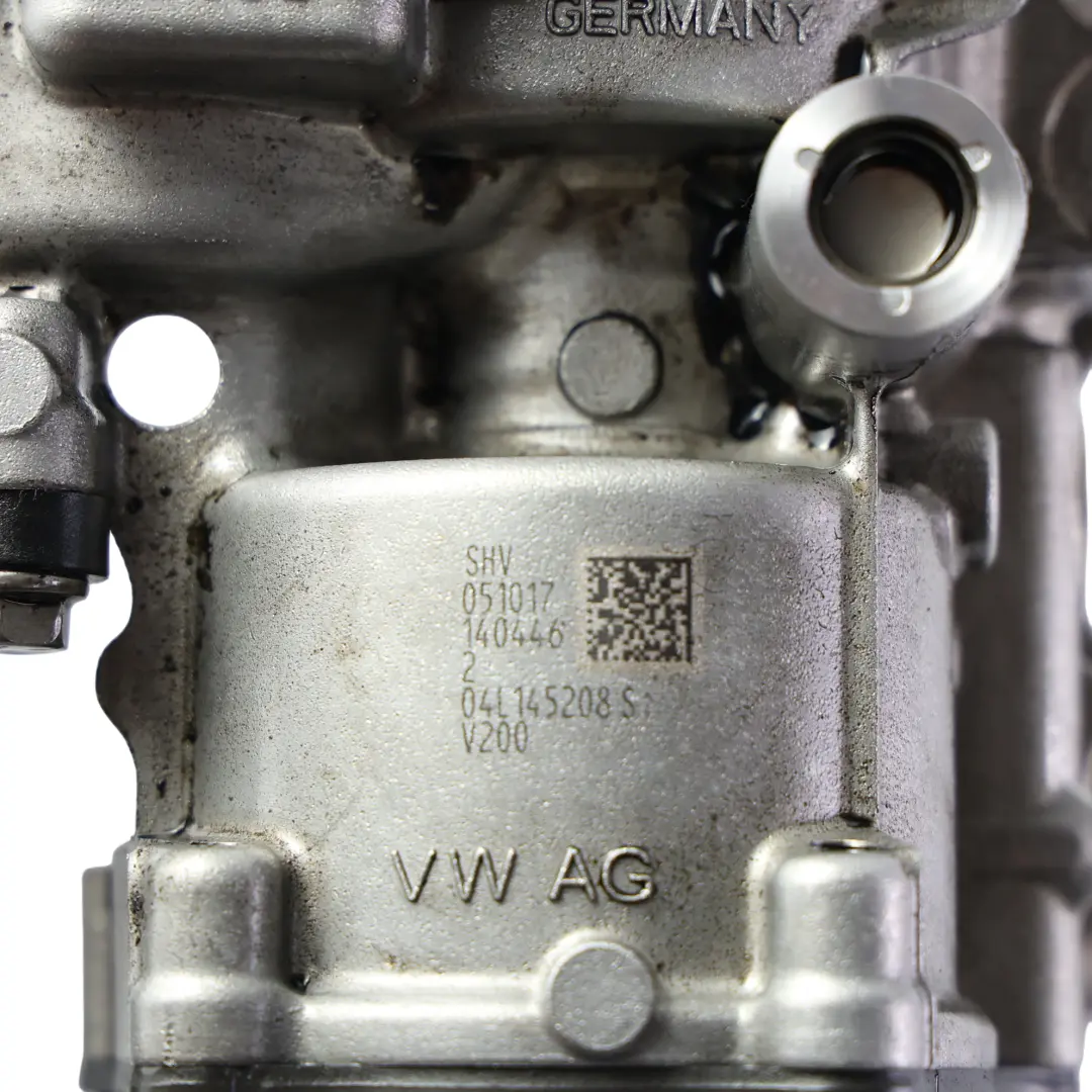 Mk2 Engine Oil Pump With Vacuum Pump Unit to Volkswagen Tiguan with Part number 04L145208S Volkswagen Tiguan Mk2 Engine Oil Pump With Vacuum Pump Unit - SKU 04L145208S - Part number 04L145208S