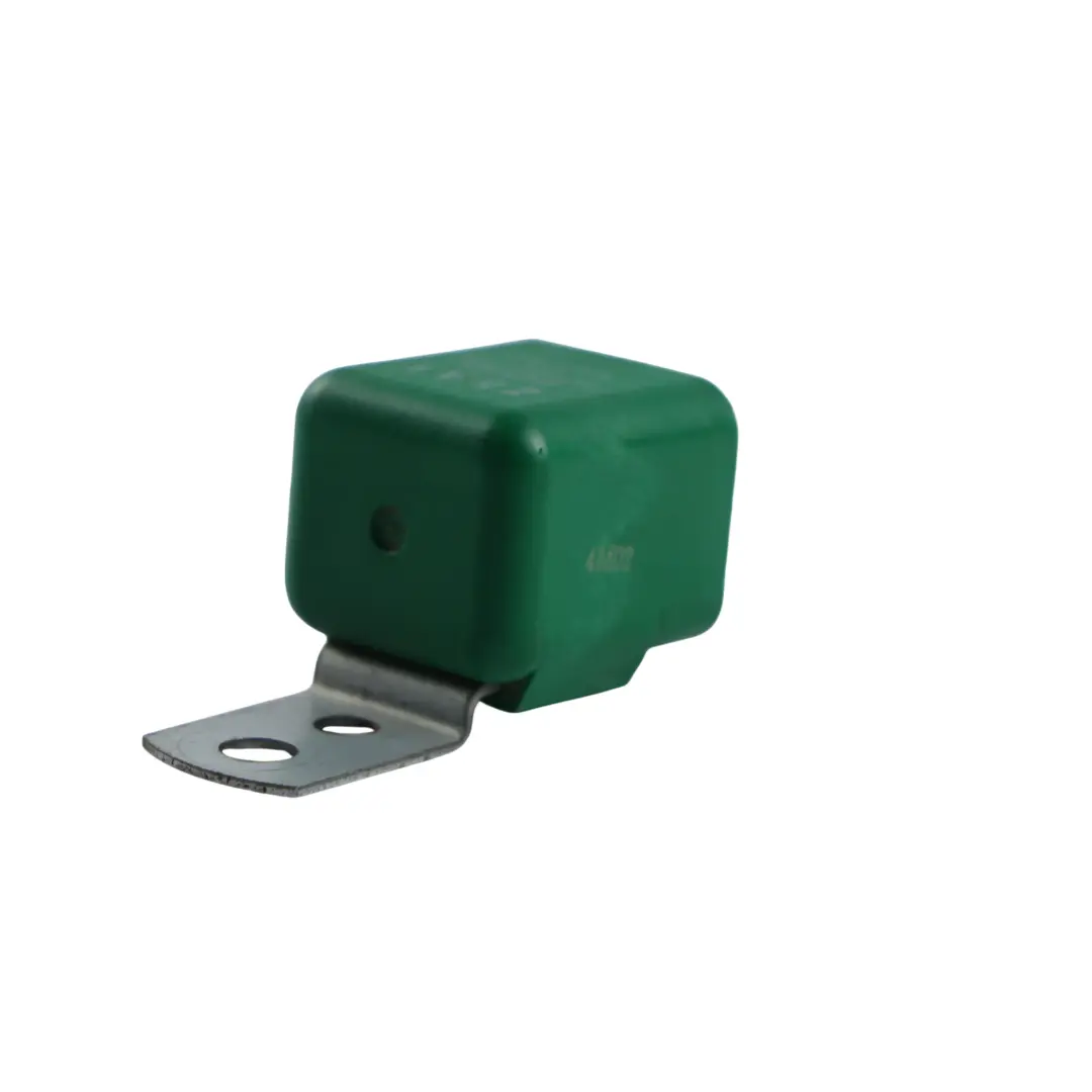 Mk4 Przekaźnik Sterujący 12V Zielony Z5A1 do Ford Ranger o numerze 056800 Ford Ranger Mk4 Przekaźnik Sterujący 12V Zielony Z5A1 - SKU 056800-2120 - Numer Części 056800