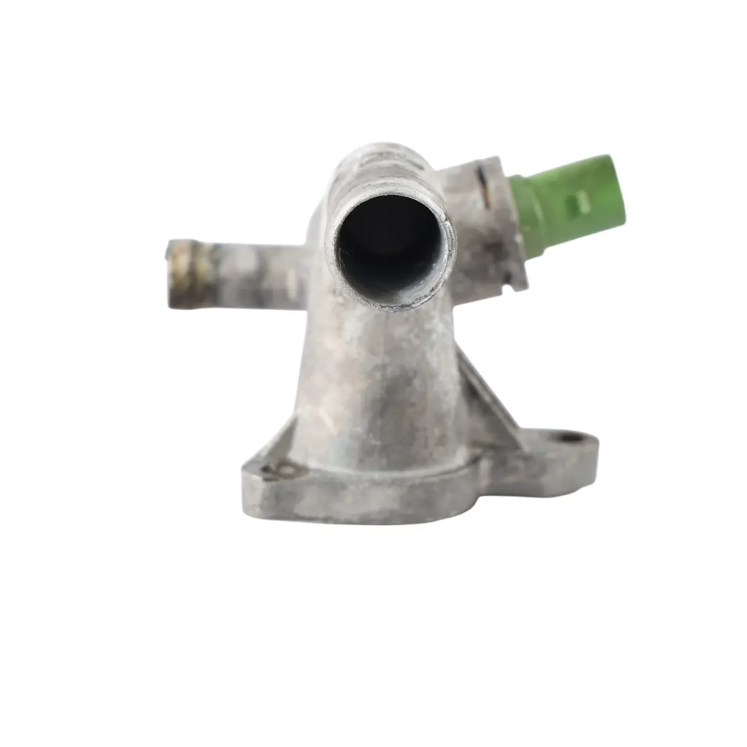 Mk1 Flangia Liquido Refrigerante Motore 1.8T Benzina per Audi TT con numero di parte 06A121133J Audi TT Mk1 Flangia Liquido Refrigerante Motore 1.8T Benzina - SKU 06A121133J - Numero di parte 06A121133J