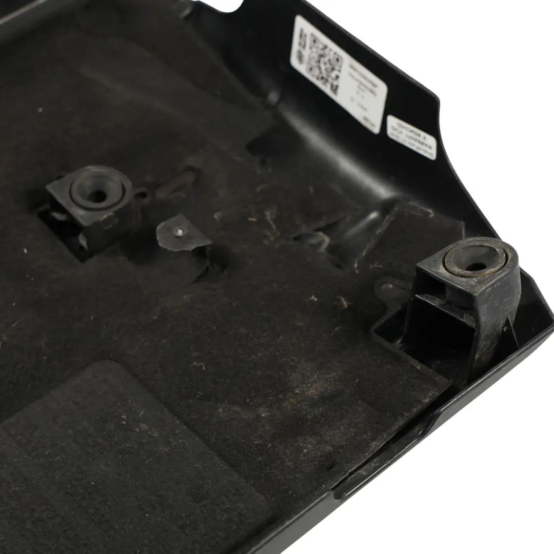 Obere Abdeckung Verkleidung Benzin Motor 2.0 TSI für Volkswagen Golf Mk7 mit Teilenummer 06K103925BP Volkswagen Golf Mk7 Obere Abdeckung Verkleidung Benzin Motor 2.0 TSI - SKU 06K103925BP - Teilenummer 06K103925BP