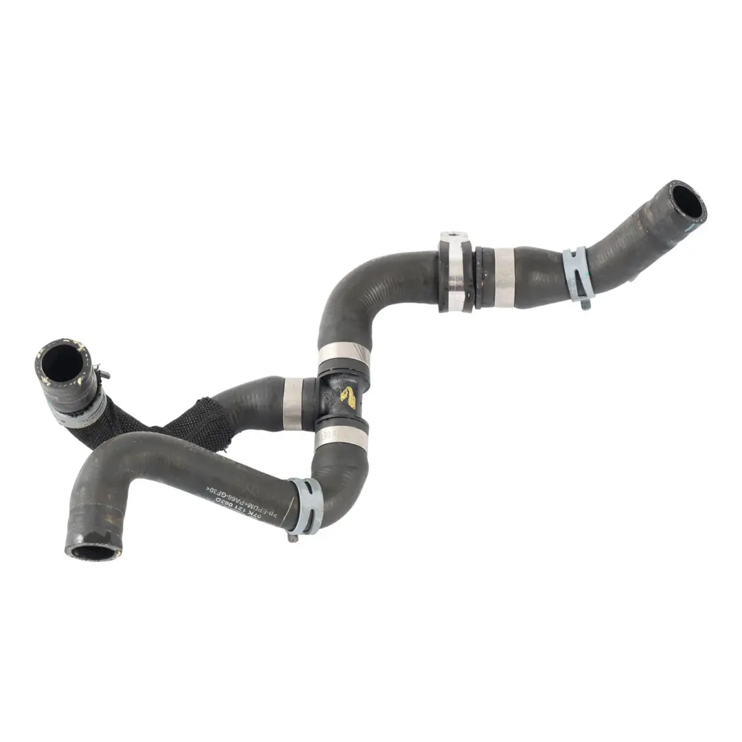 RSQ3 8U RS3 8P Tubo Manicotto Liquido Refrigerante Benzina 07K121063F per Audi con numero di parte 07K121063D Audi RSQ3 8U RS3 8P Tubo Manicotto Liquido Refrigerante Benzina 07K121063F - SKU 07K121063D - Numero di parte 07K121063D