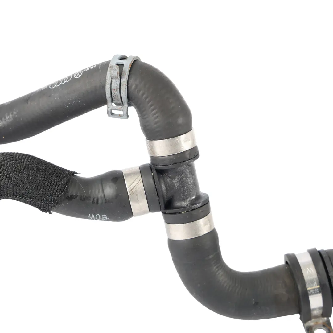 Audi RSQ3 8U RS3 8P Tubo Manicotto Liquido Refrigerante Benzina 07K121063F - SKU 07K121063D - Numero di parte 07K121063D