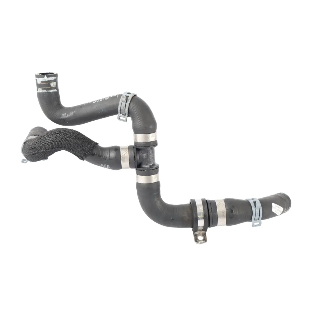 RSQ3 8U RS3 8P Tubo Manicotto Liquido Refrigerante Benzina 07K121063F per Audi con numero di parte 07K121063D Audi RSQ3 8U RS3 8P Tubo Manicotto Liquido Refrigerante Benzina 07K121063F - SKU 07K121063D - Numero di parte 07K121063D