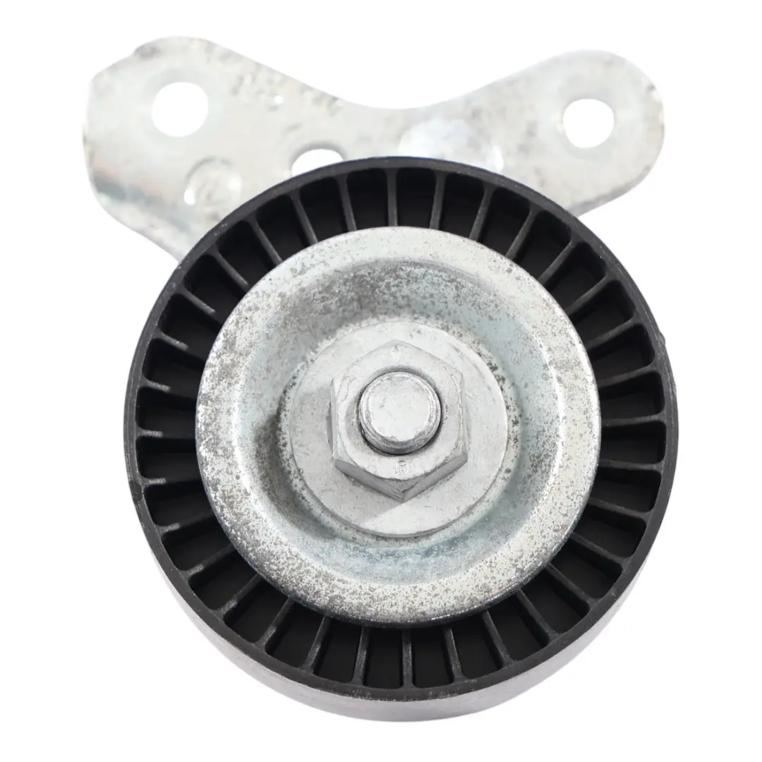 Staffa Puleggia Tenditore Alternatore 2.5 TFSI per Audi RS Q3 8U con numero di parte 07K145172B Audi RS Q3 8U Staffa Puleggia Tenditore Alternatore 2.5 TFSI - SKU 07K145172B - Numero di parte 07K145172B
