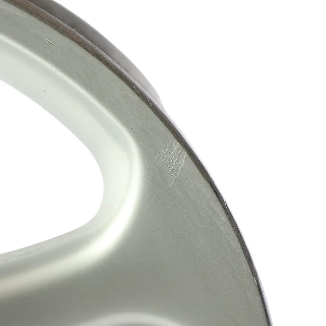 Jante Alliage Argent 18" 8J ET:20 5x120 5-Branches pour BMW E38 à propos du numéro de pièce 1096223 BMW E38 Jante Alliage Argent 18" 8J ET:20 5x120 5-Branches - SKU 1096223-1 - Numéro de pièce 1096223