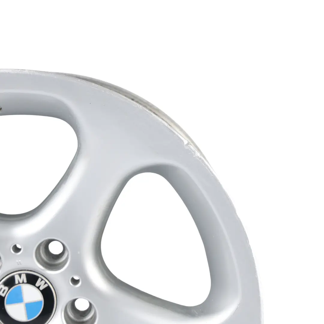 Jante Alliage Argent 18" 9.5J ET:25 5x120 5-Rayons pour BMW E38 à propos du numéro de pièce 1096224 BMW E38 Jante Alliage Argent 18" 9.5J ET:25 5x120 5-Rayons - SKU 1096224-2 - Numéro de pièce 1096224