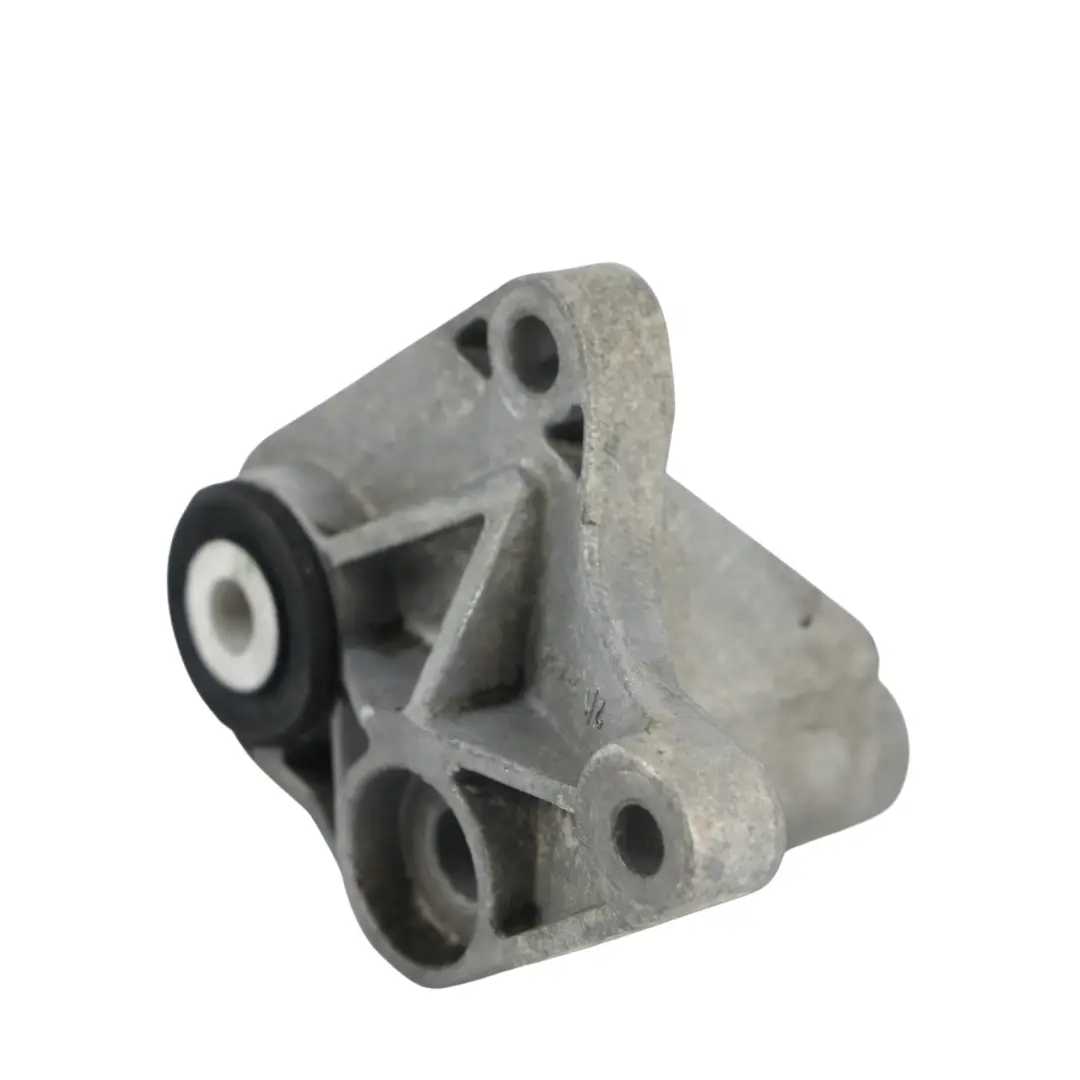 Mk3 1.6 TDCi Gearbox Lower Mount Bracket 3M51-6P093-DC to Ford Focus with Part number 1306901 Ford Focus Mk3 1.6 TDCi Gearbox Lower Mount Bracket 3M51-6P093-DC - SKU 1306901 - Part number 1306901