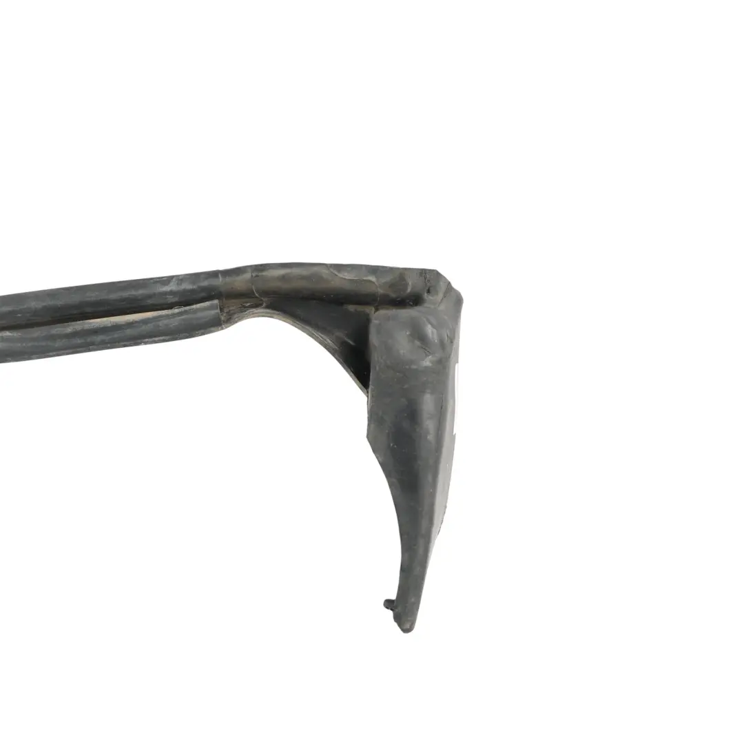 Mk3 Peugeot Boxer Rear Door Seal Gasket Rubber Right O/S to Citroën Relay with Part number 134046108 Citroën Relay Mk3 Peugeot Boxer Rear Door Seal Gasket Rubber Right O/S - SKU 134046108 - Part number 134046108