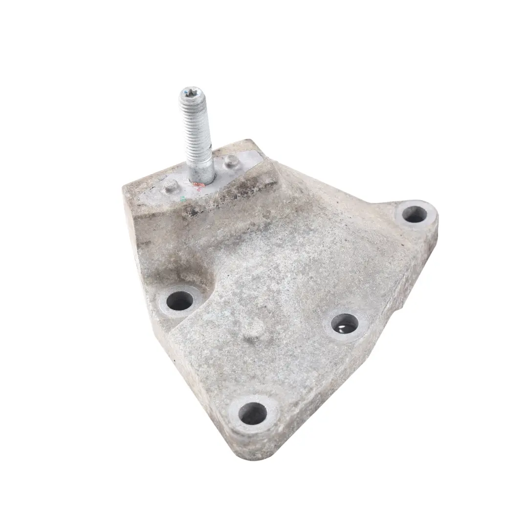 Mk3 Gearbox Mount Carrier Bracket Holder Support to Ford Mondeo with Part number 1376892 Ford Mondeo Mk3 Gearbox Mount Carrier Bracket Holder Support - SKU 1376892 - Part number 1376892